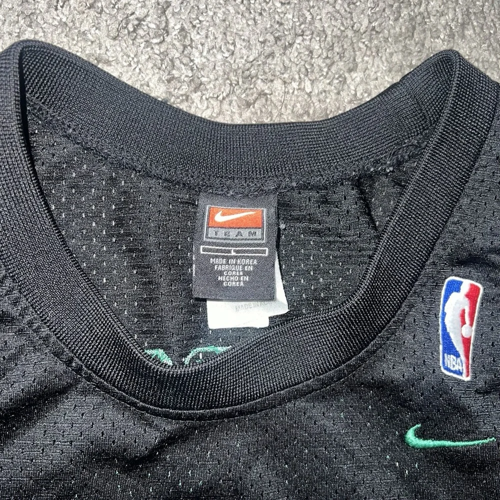 Nike Team Paul Pierce Boston Celtics Swingman Jersey Size Youth Large +2 Length